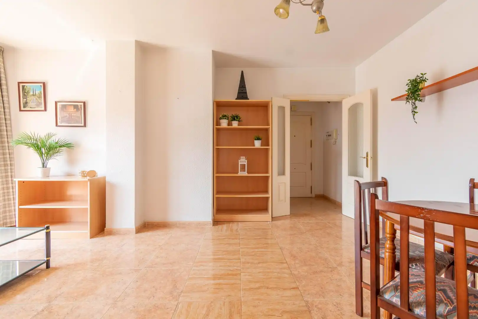 Piso en venta en Almería con Terraza y Amueblado