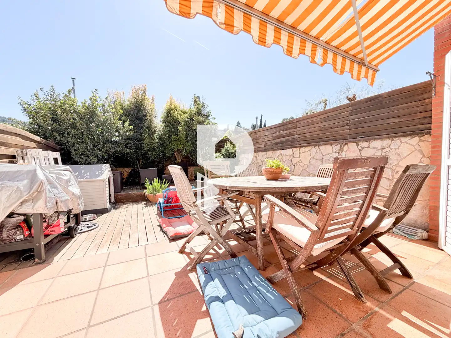 Houses for rent in Carrer Sant Jordi, 11, Corbera de Llobregat