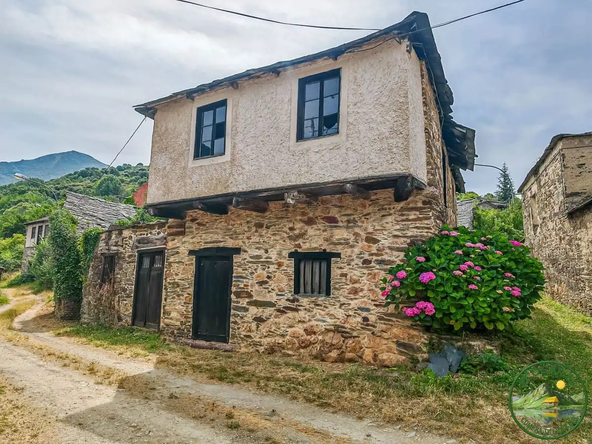 Terraced house with garden for sale in Borrenes