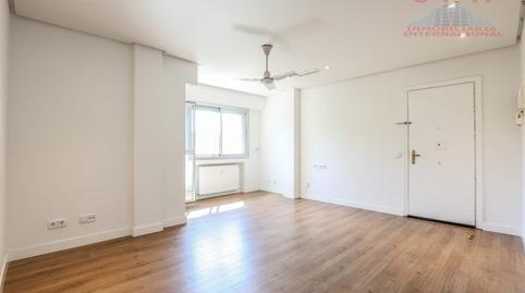 Photo 4 of Flat to rent in Hispanoamérica - Bernabéu, Madrid