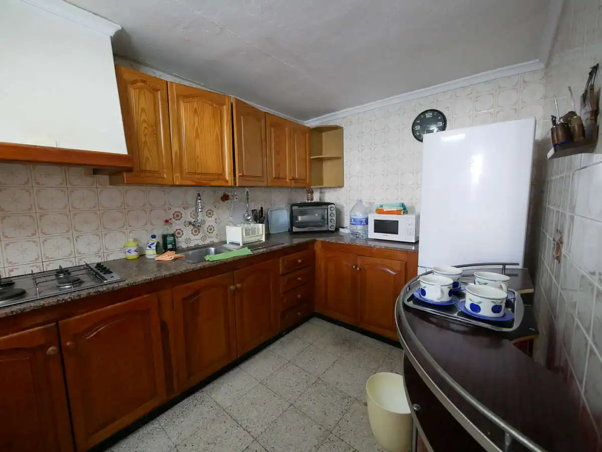 Cuina de Casa adosada en venda en Arrecife amb Terrassa i Traster