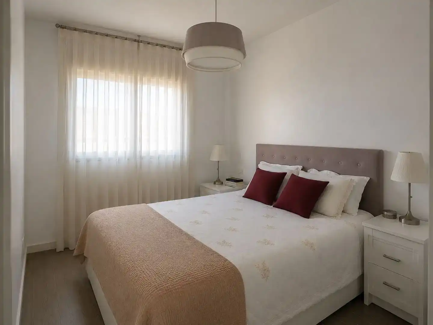 Habitación de Ático en venta en Boadilla del Monte con Aire acondicionado y Terraza