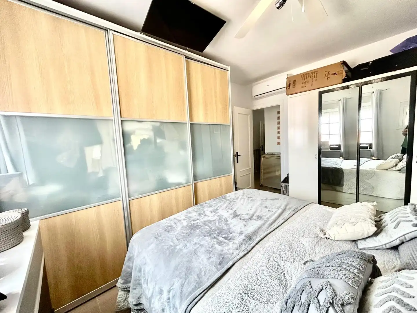 Bedroom of Flat for sale in Roquetas de Mar  with Air Conditioner, Terrace and Community pool