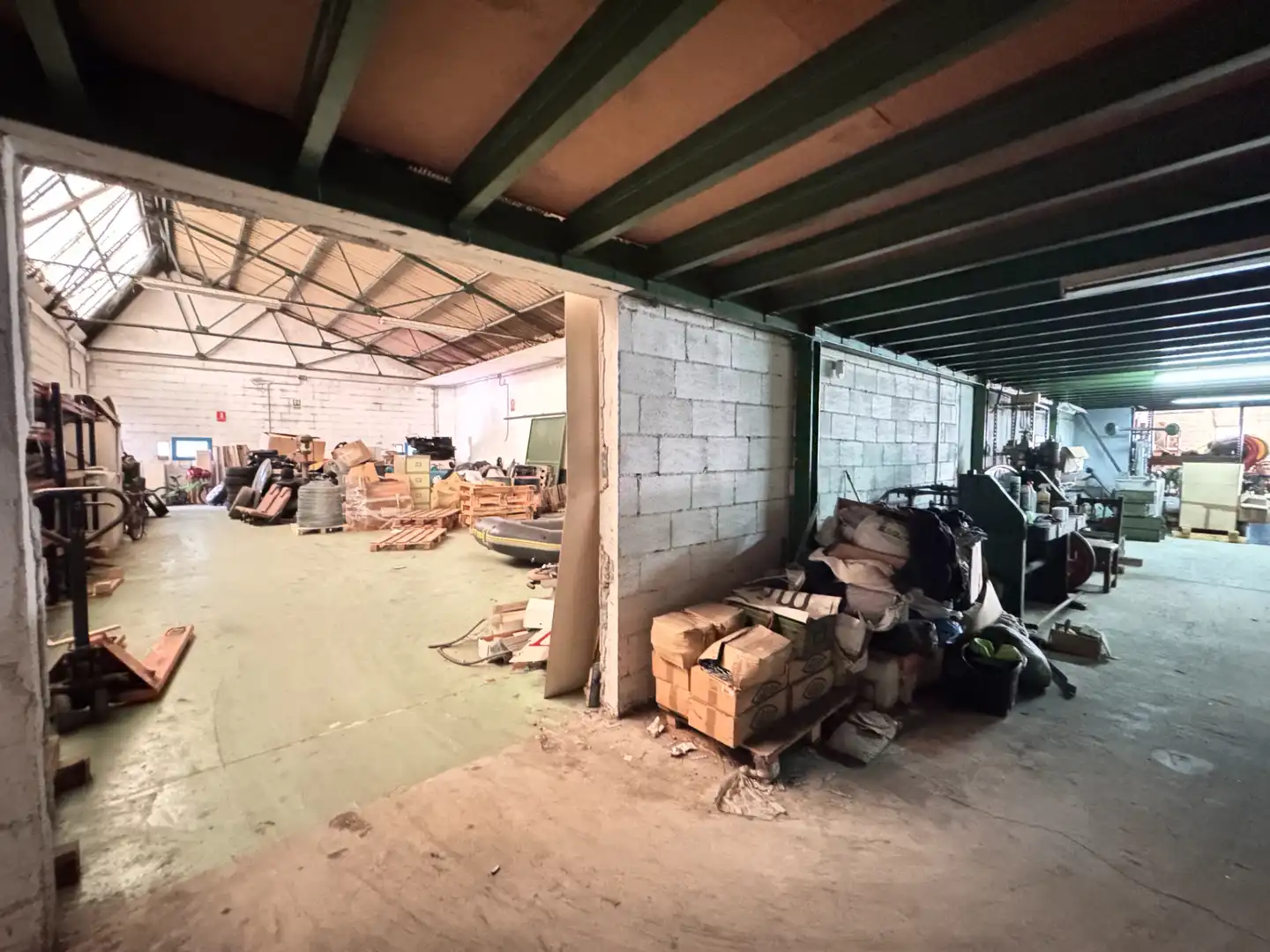 Industrial buildings for sale in Cardedeu