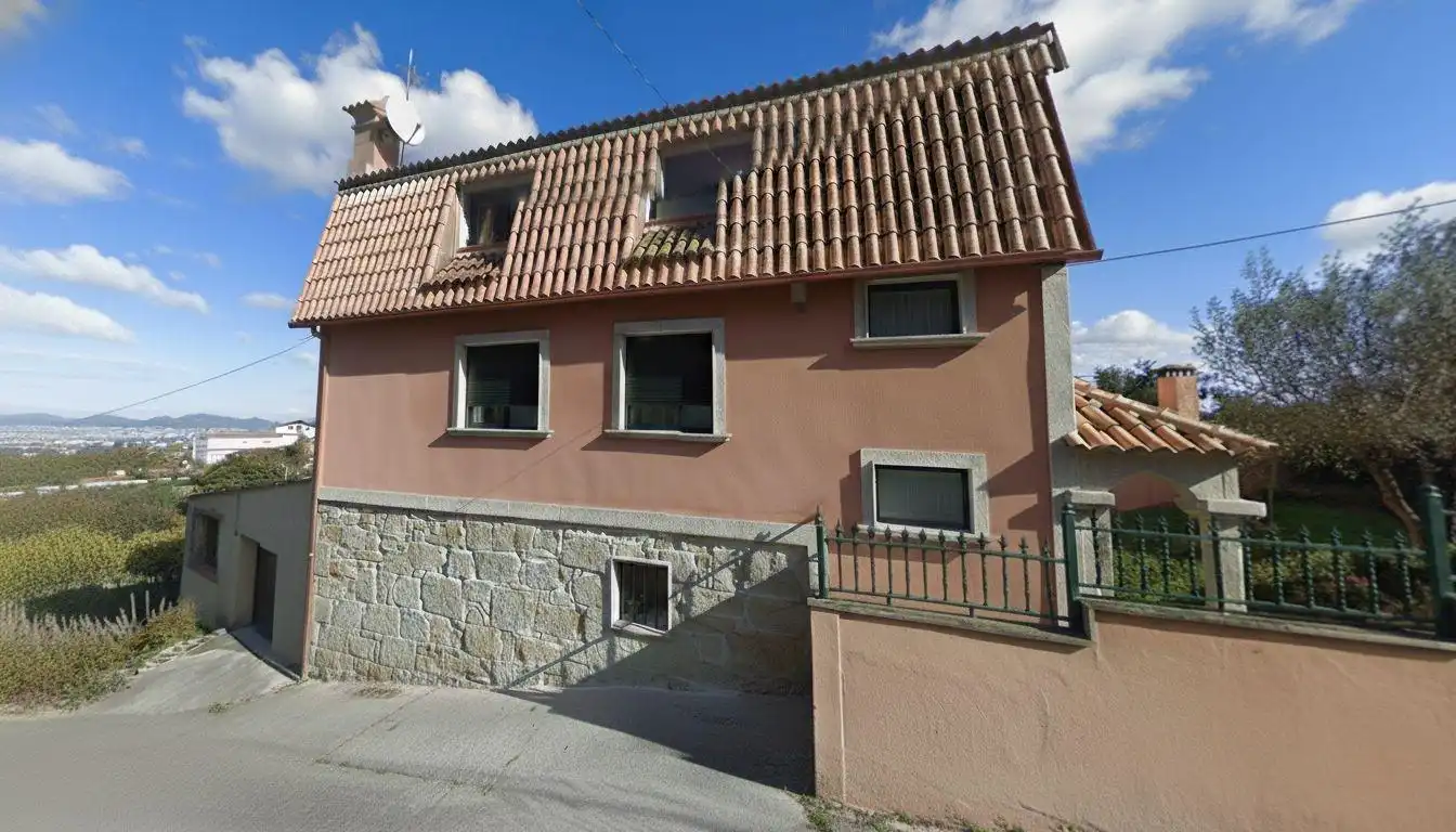 Vista exterior de Casa o chalet en venta en Vigo  con Jardín privado