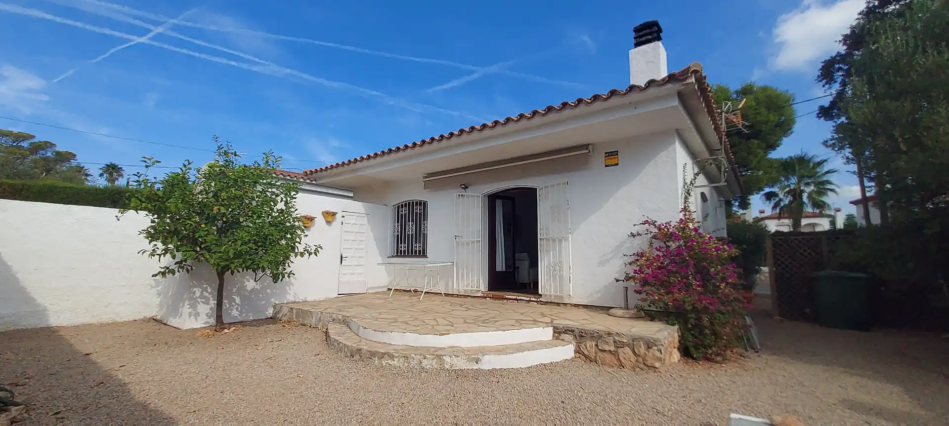 House with garden for sale in Carrer del Déu Horus