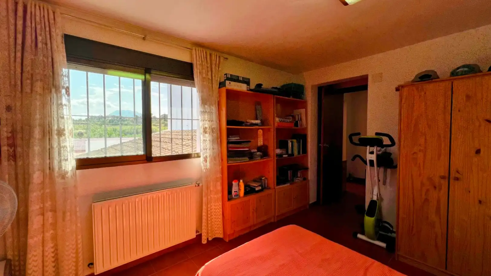 Habitación de Finca rústica en venta en Dénia con Calefacción, Terraza y Piscina