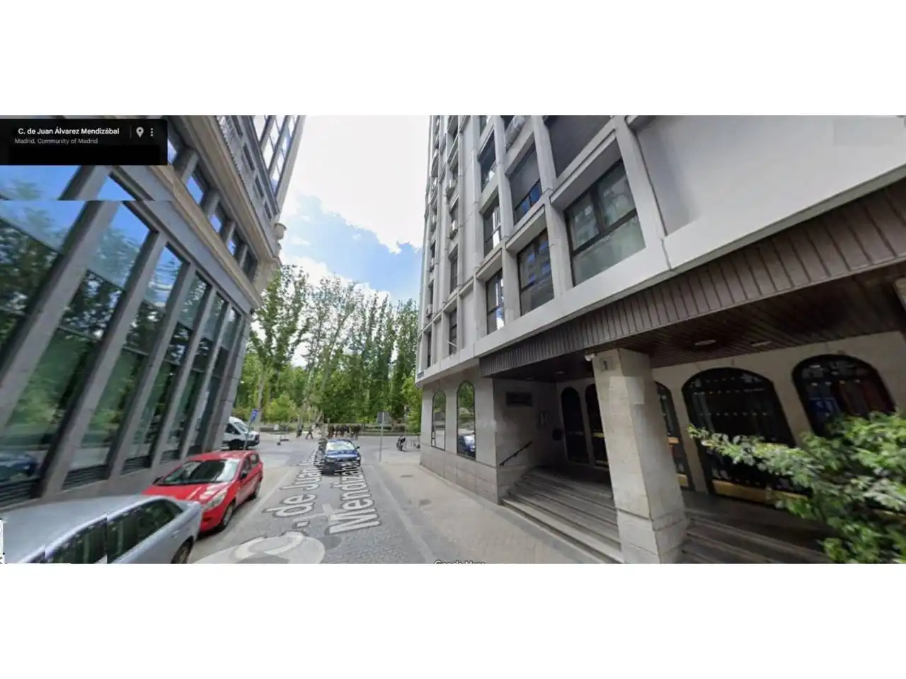 Vista exterior de Piso de alquiler en Madrid con Calefacción, Parquet y Alarma