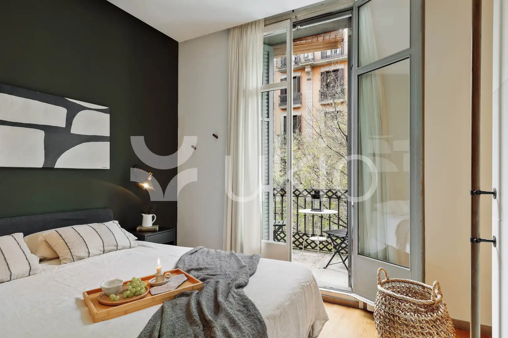 Mini appartamento con terrazza in affitto a Carrer del Consell de Cent, imagen 18