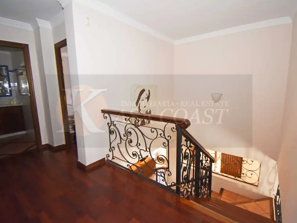 Casa adosada en venta en Fuengirola con Aire acondicionado, Jardín privado y Terraza