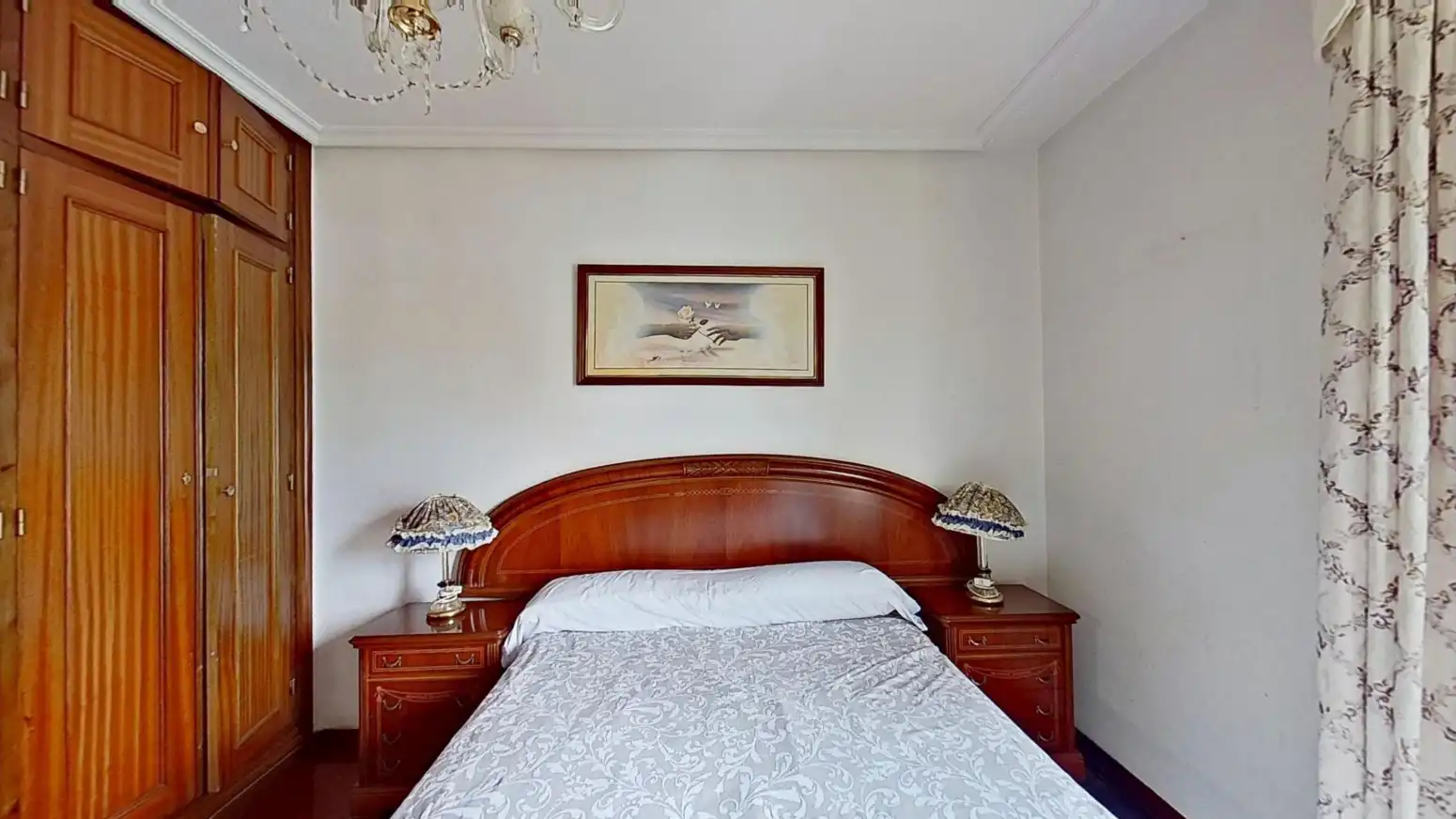 Dormitori de Casa adosada en venda en Torrelavega  amb Calefacció, Jardí privat i Parquet