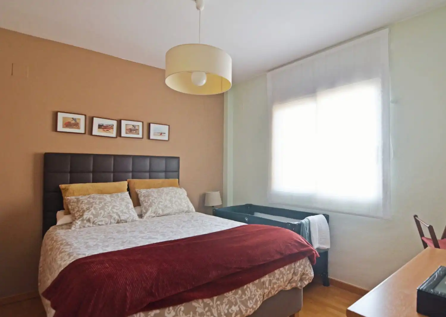 Dormitori de Casa o xalet en venda en Benicasim / Benicàssim amb Aire condicionat, Calefacció i Jardí privat