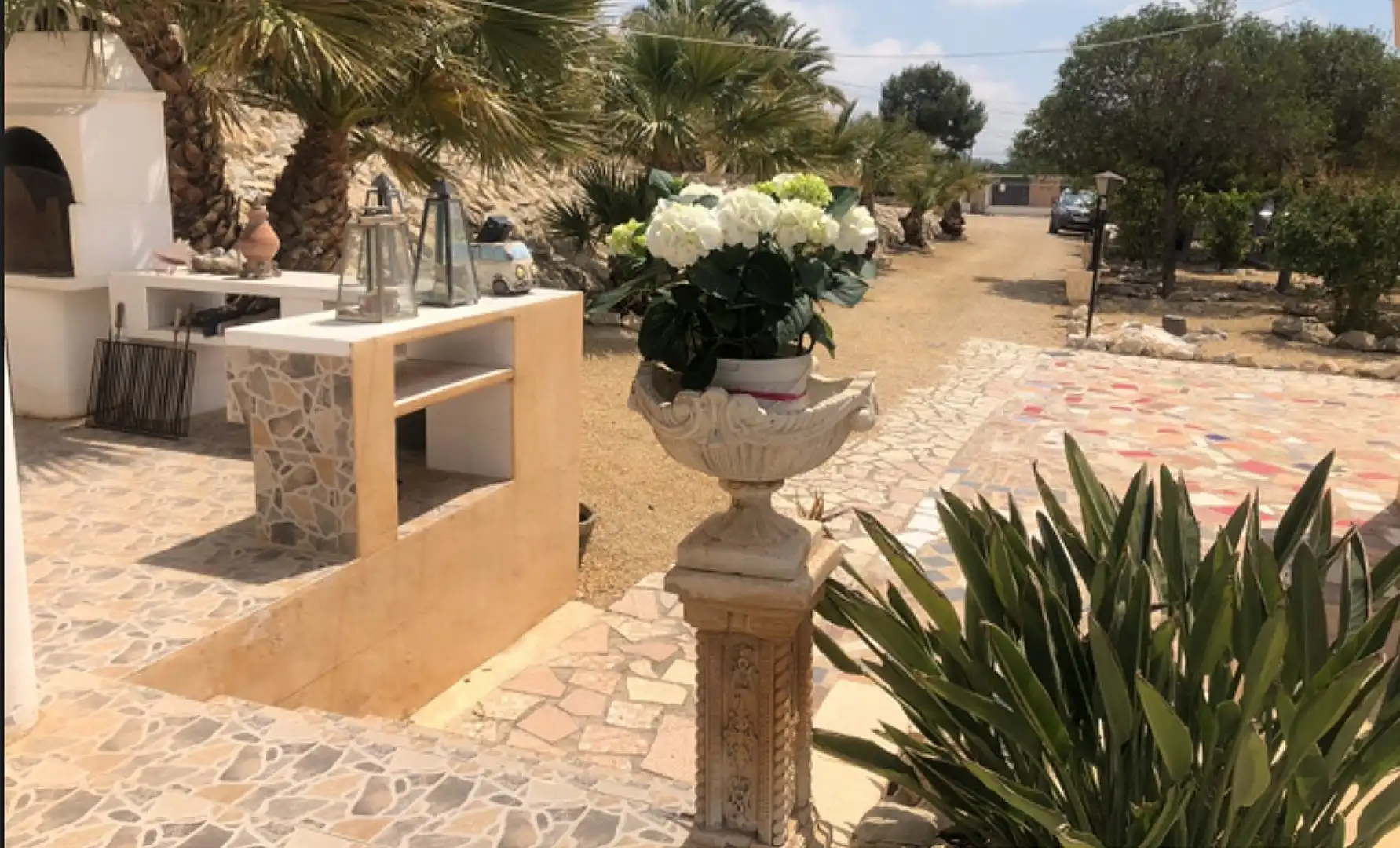 Garden of Commercial properties for sale in Alicante / Alacant  with Air Conditioner and Furnished
