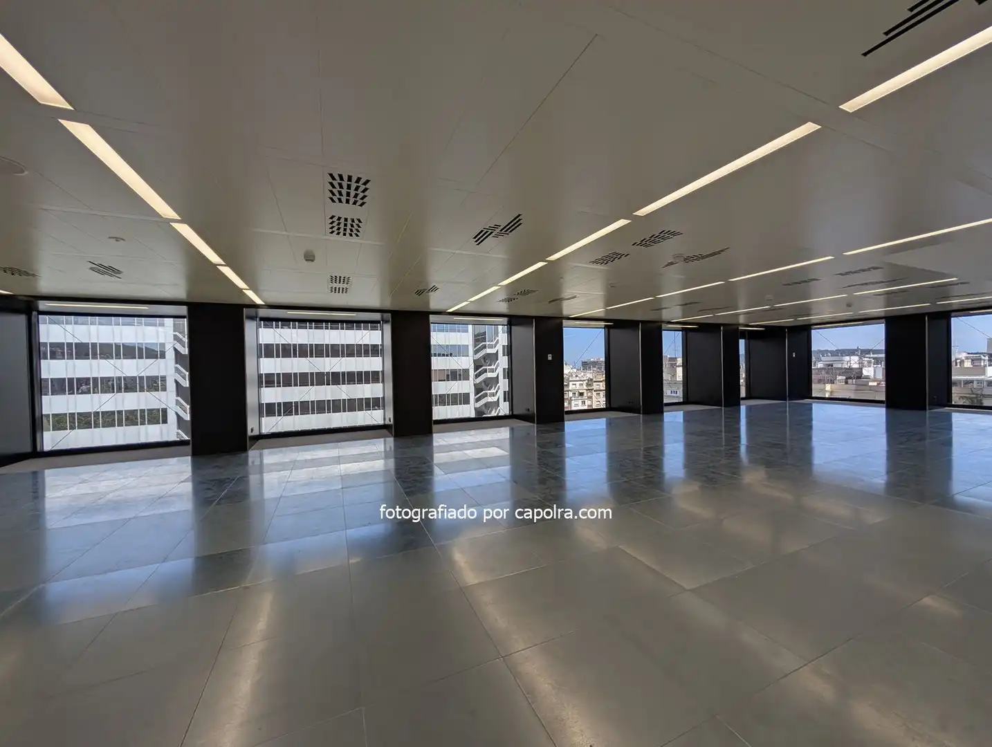 Büro zur Miete in Avenida Diagonal, Barri de les Corts