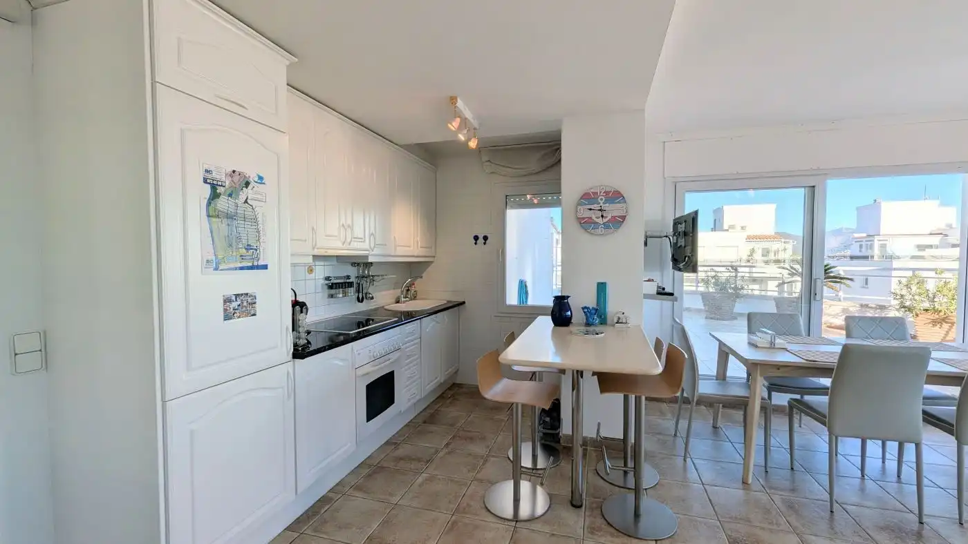 Cocina de Ático en venta en Empuriabrava con Aire acondicionado, Calefacción y Terraza