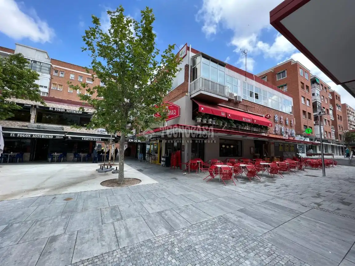 Vista exterior de Piso en venta en Madrid con Aire acondicionado y Calefacción