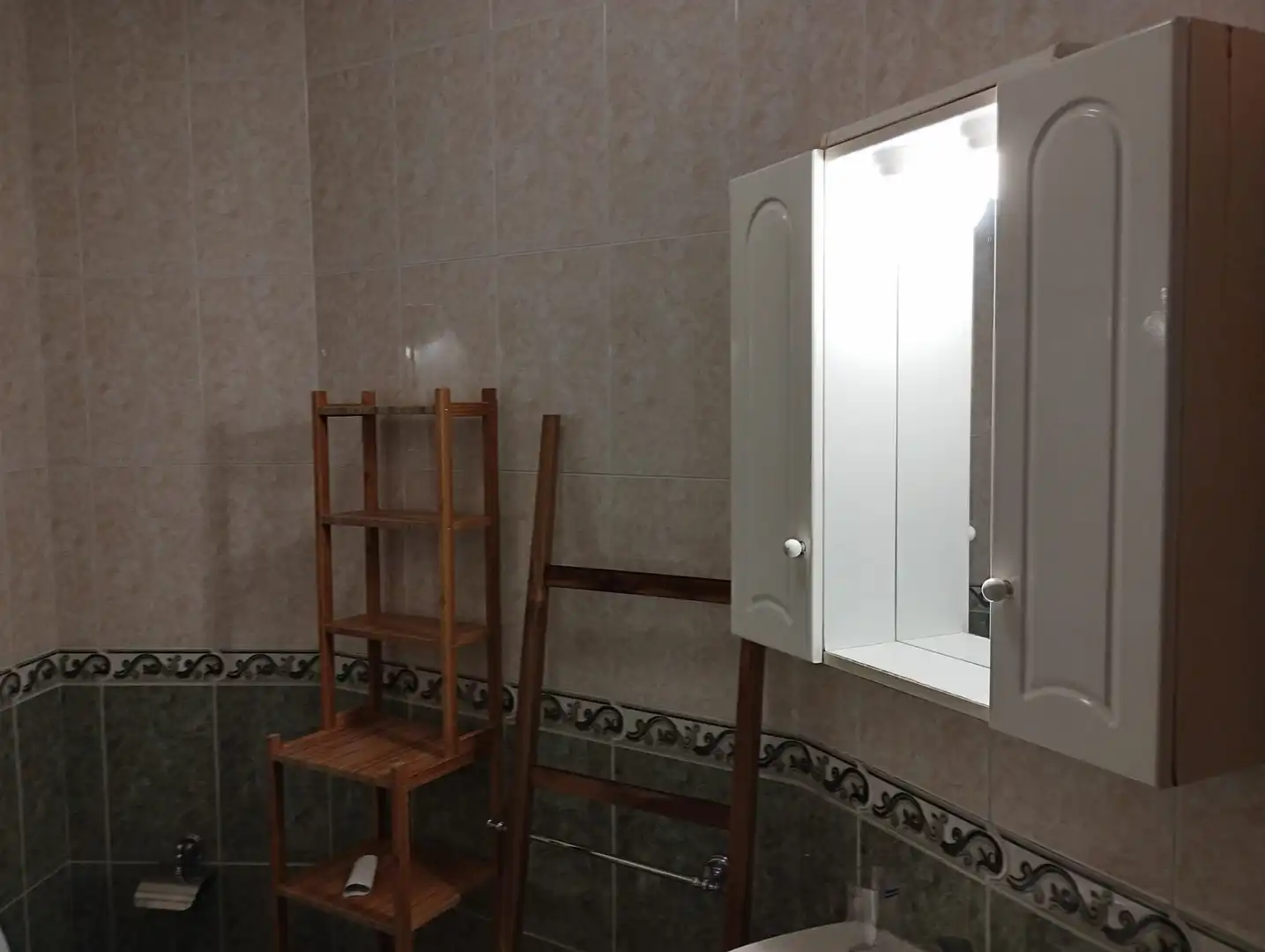 Baño de Piso de alquiler en Val do Dubra con Calefacción, Amueblado y Horno