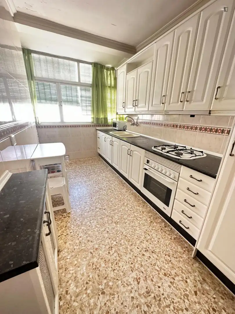 Habitació a Ensanche - Franciscanos