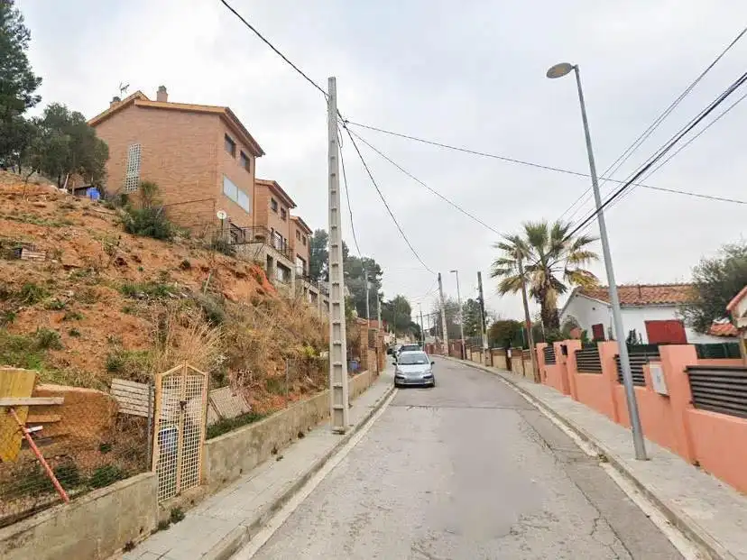 Terreny residencial en venda a Abrera, imagen 4