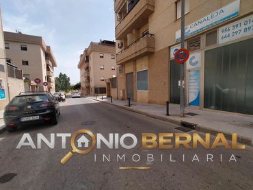 Local comercial en venta en El Retiro - Parque Atlántico - Ronda este