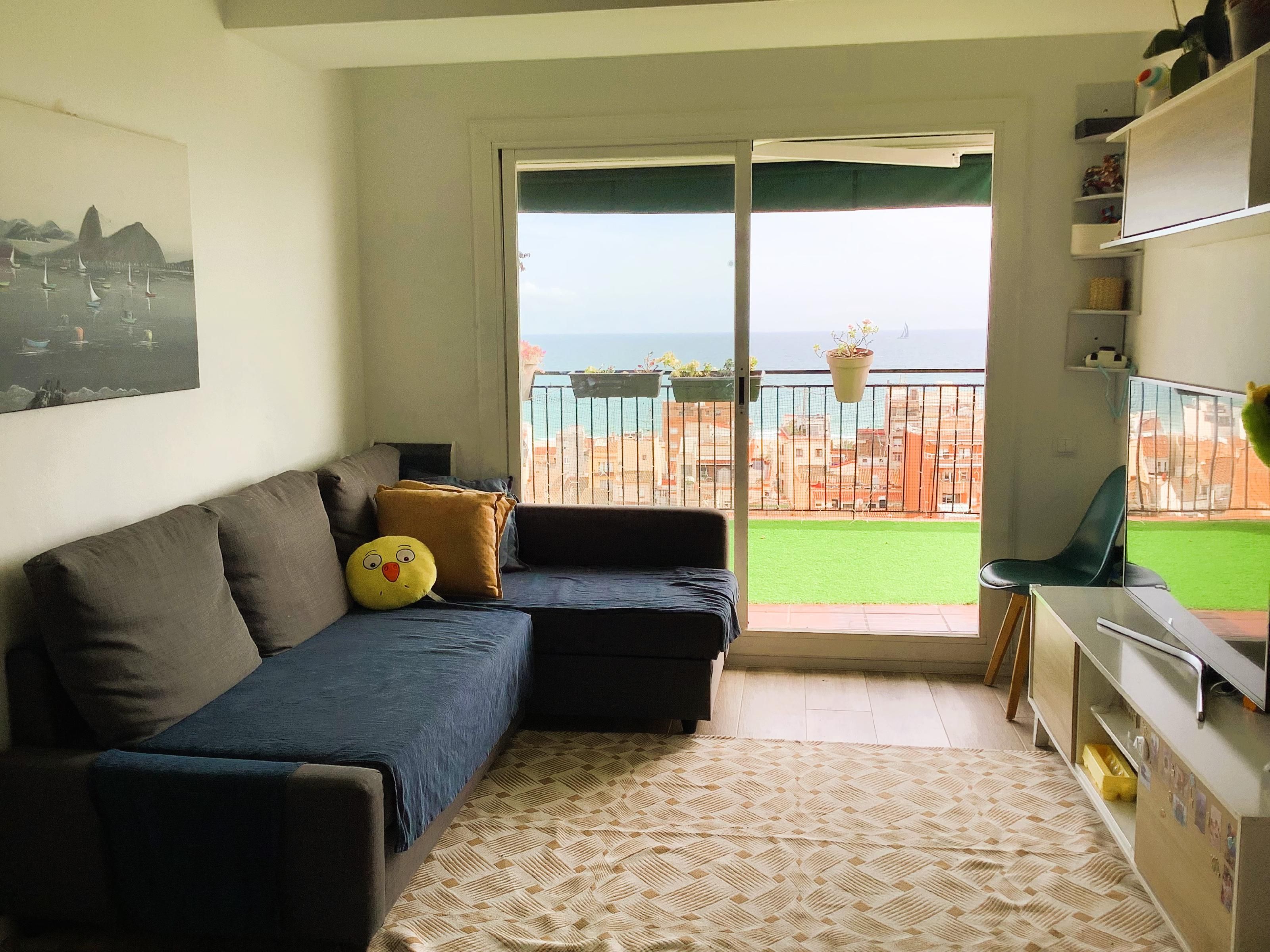 Sala d'estar de Àtic en venda en El Masnou amb Aire condicionat i Terrassa
