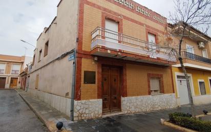 Exterior view of House or chalet for sale in Valdepeñas