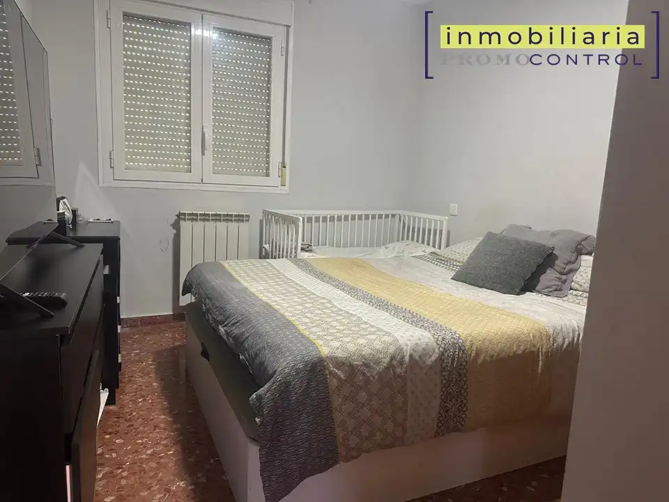 Habitación de Casa o chalet en venta en Zuera con Aire acondicionado, Calefacción y Jardín privado