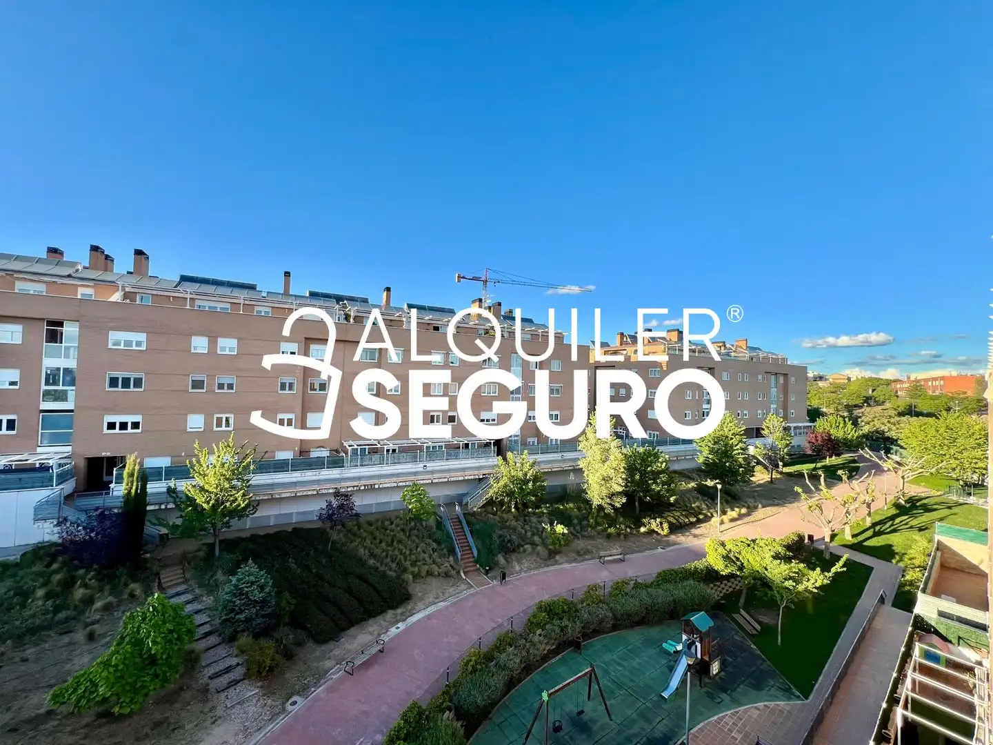 Vista exterior de Àtic de lloguer en Colmenar Viejo amb Aire condicionat, Calefacció i Terrassa
