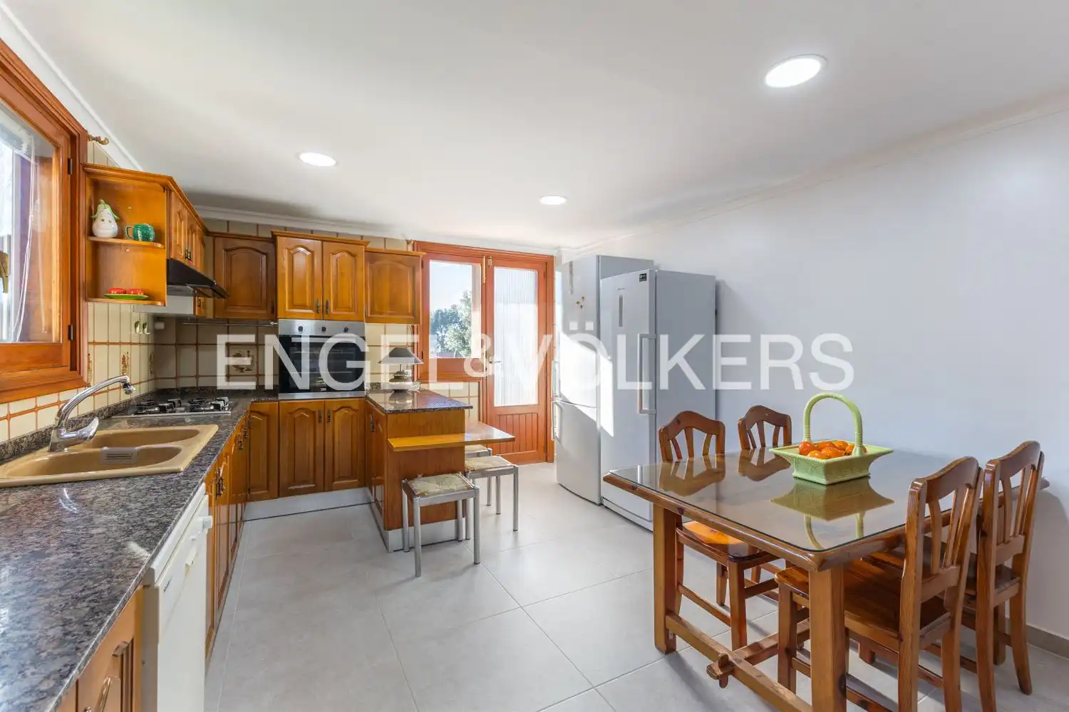 Cocina de Casa o chalet en venta en Pedralba con Calefacción, Jardín privado y Terraza