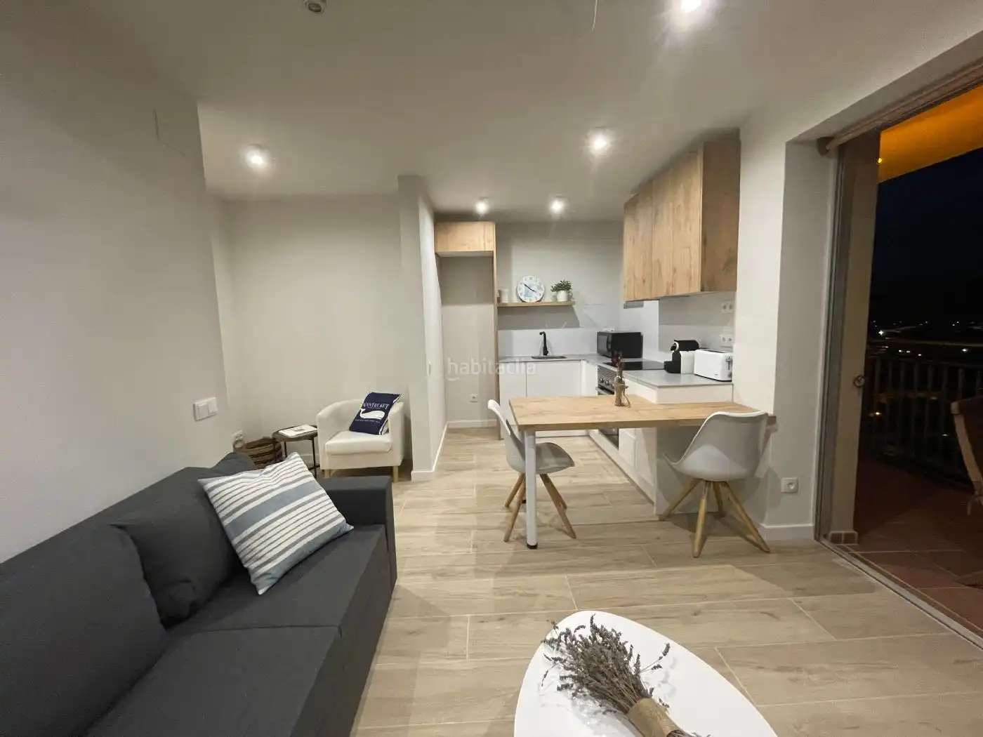 Apartament amb jardí de lloguer a Passeig del Mar 3, imagen 4