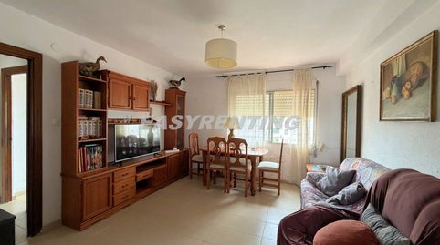 Foto 2 de Piso en venta en Avenida María Guerrero, San Pedro - Gabriel Miró - María Guerrero, La Línea de la Concepción