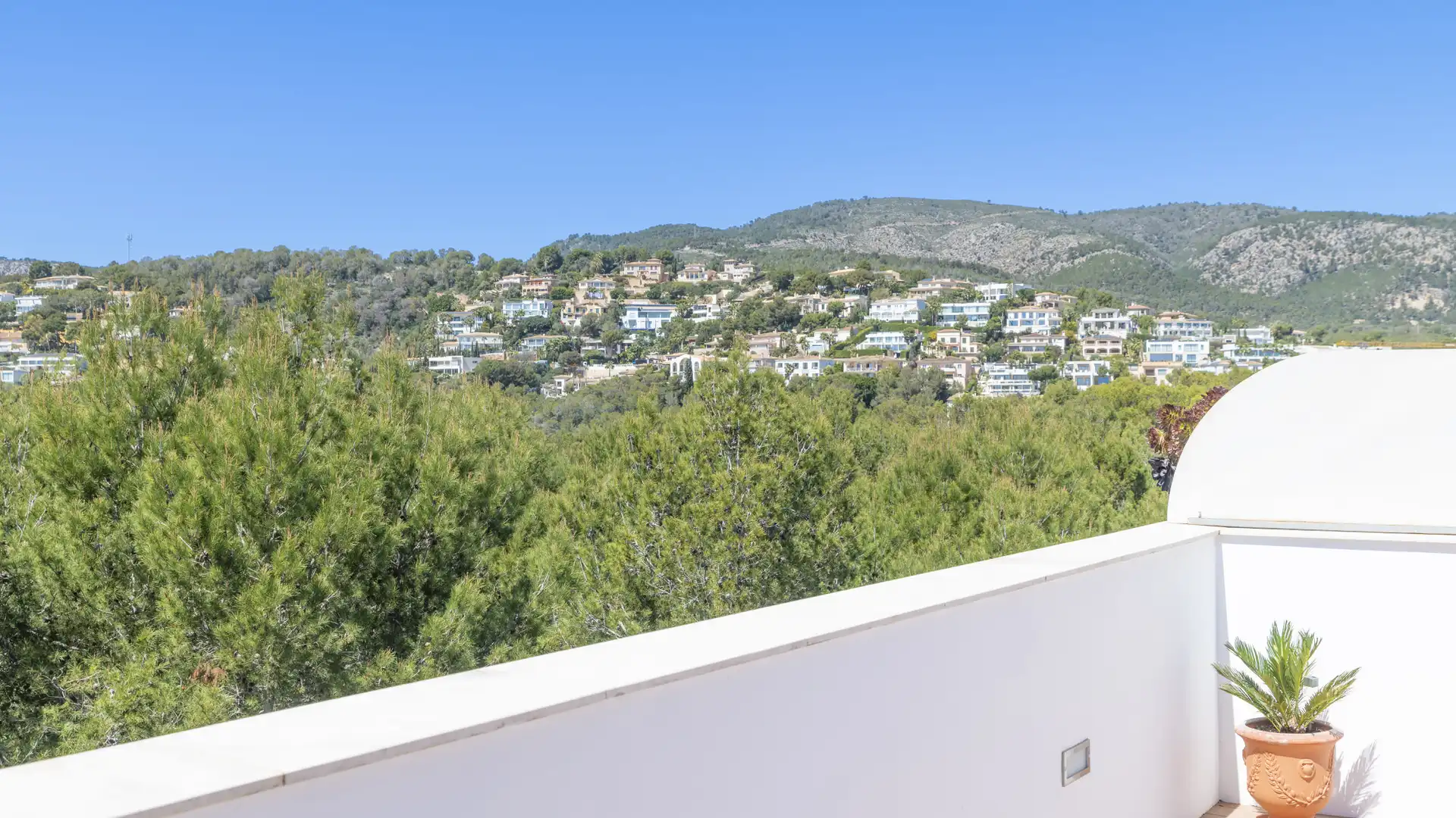 Vista exterior de Ático en venta en Calvià con Aire acondicionado, Calefacción y Terraza