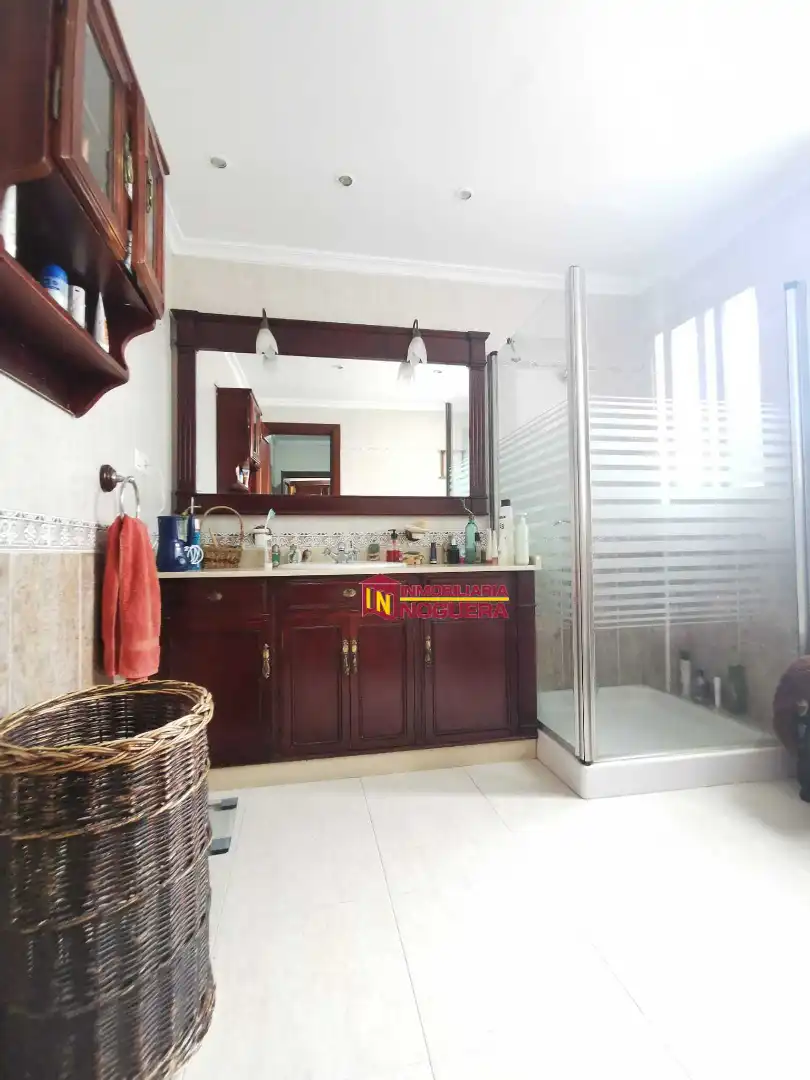 Bathroom of Flat for sale in Écija, Sevilla