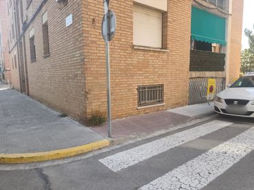 Local comercial en venta en Passeig de l'Estació 6
