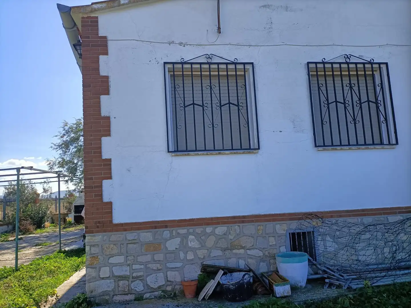 Vista exterior de Casa o chalet en venta en Manzaneque con Aire acondicionado, Calefacción y Amueblado
