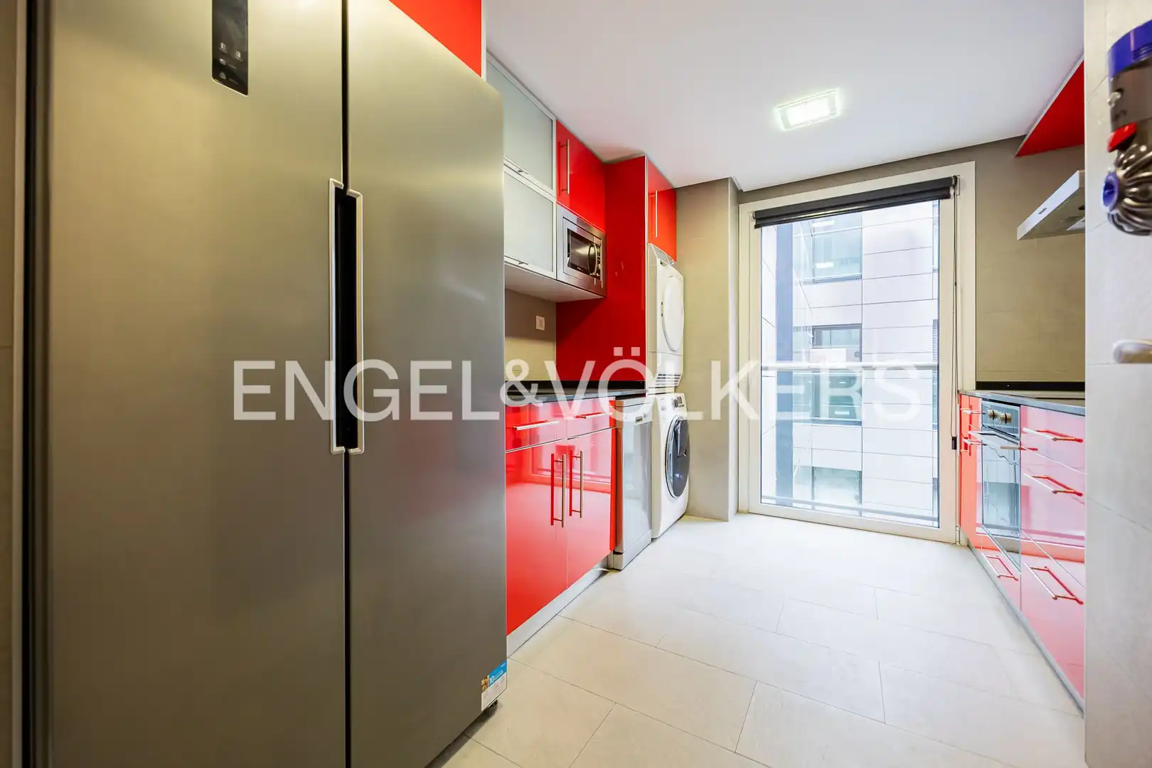 Kitchen of Flat for sale in Bilbao   with Air Conditioner, Heating and Parquet flooring