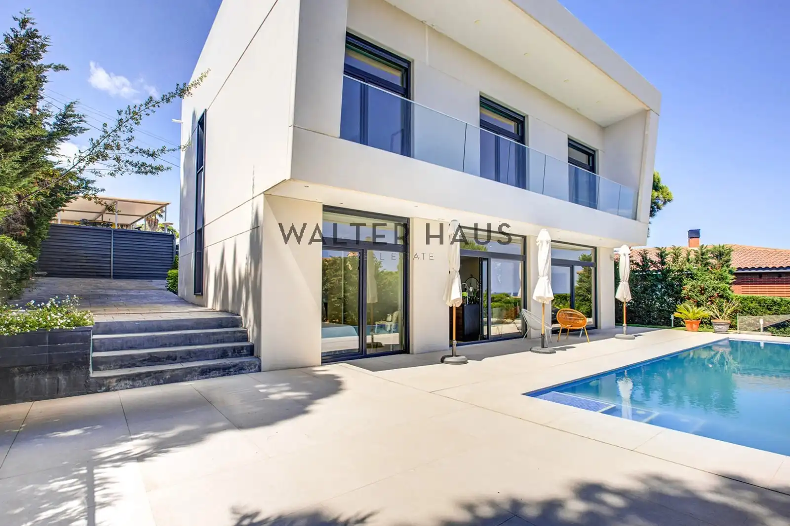 Casa amb terrassa en venda a Carrer del Navegant, imagen 2