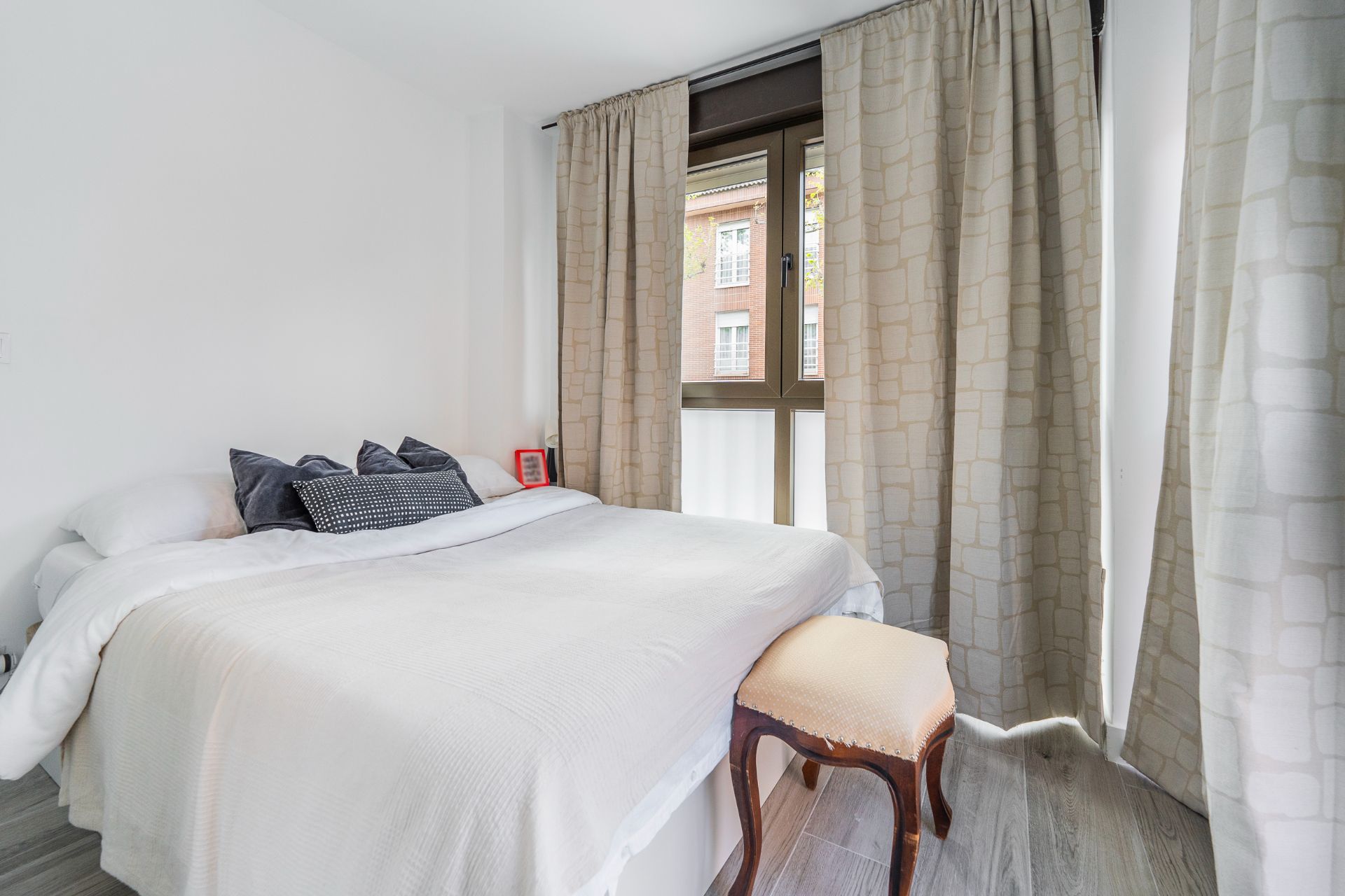 Bedroom of Apartment for sale in San Sebastián de los Reyes