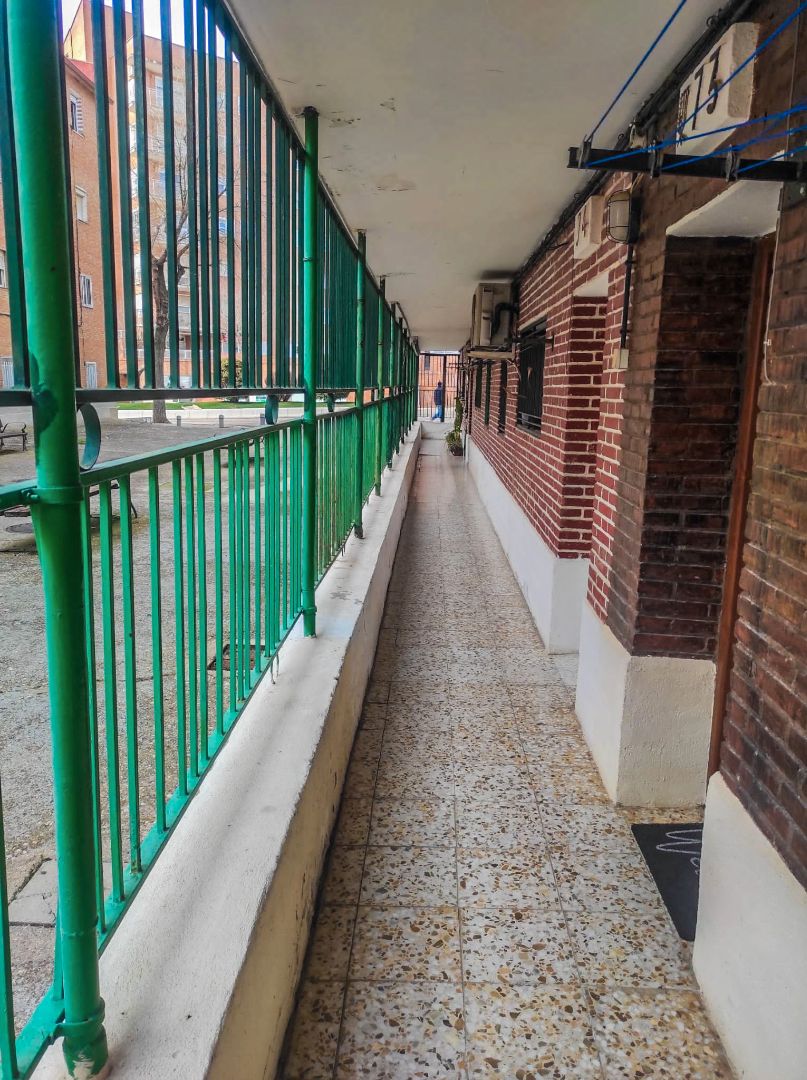 Piso en venta en Guadalajara Capital con Calefacción, Terraza y Amueblado