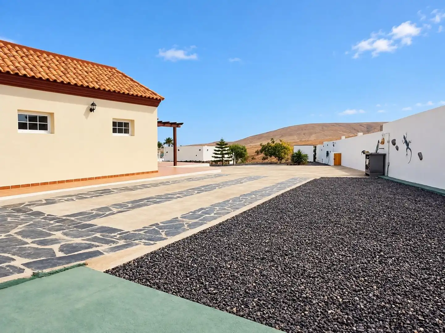 Detached house with pool for sale in CL VALDIVIA, imagen 44