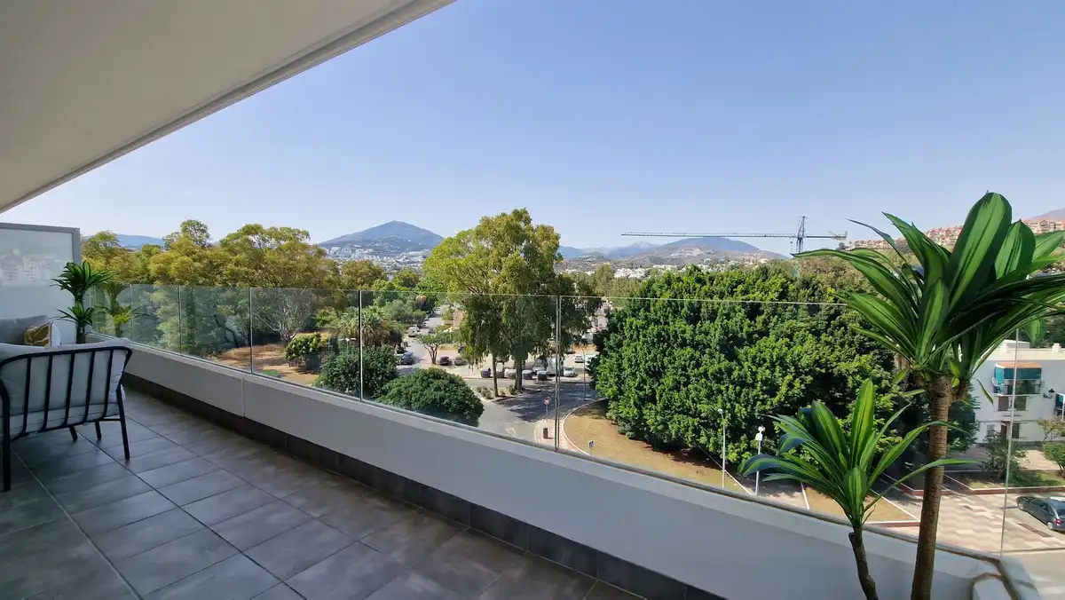 Piso con ascensor en venta en Nueva Andalucía, imagen 11