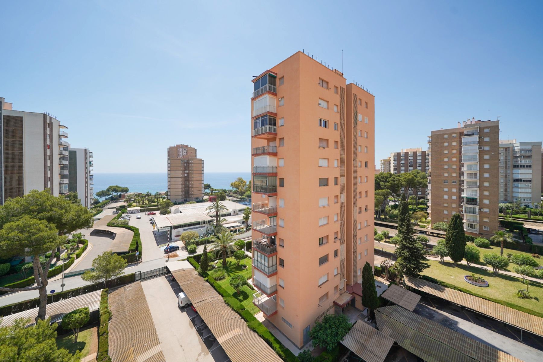 Vista exterior de Estudi de lloguer en Orihuela