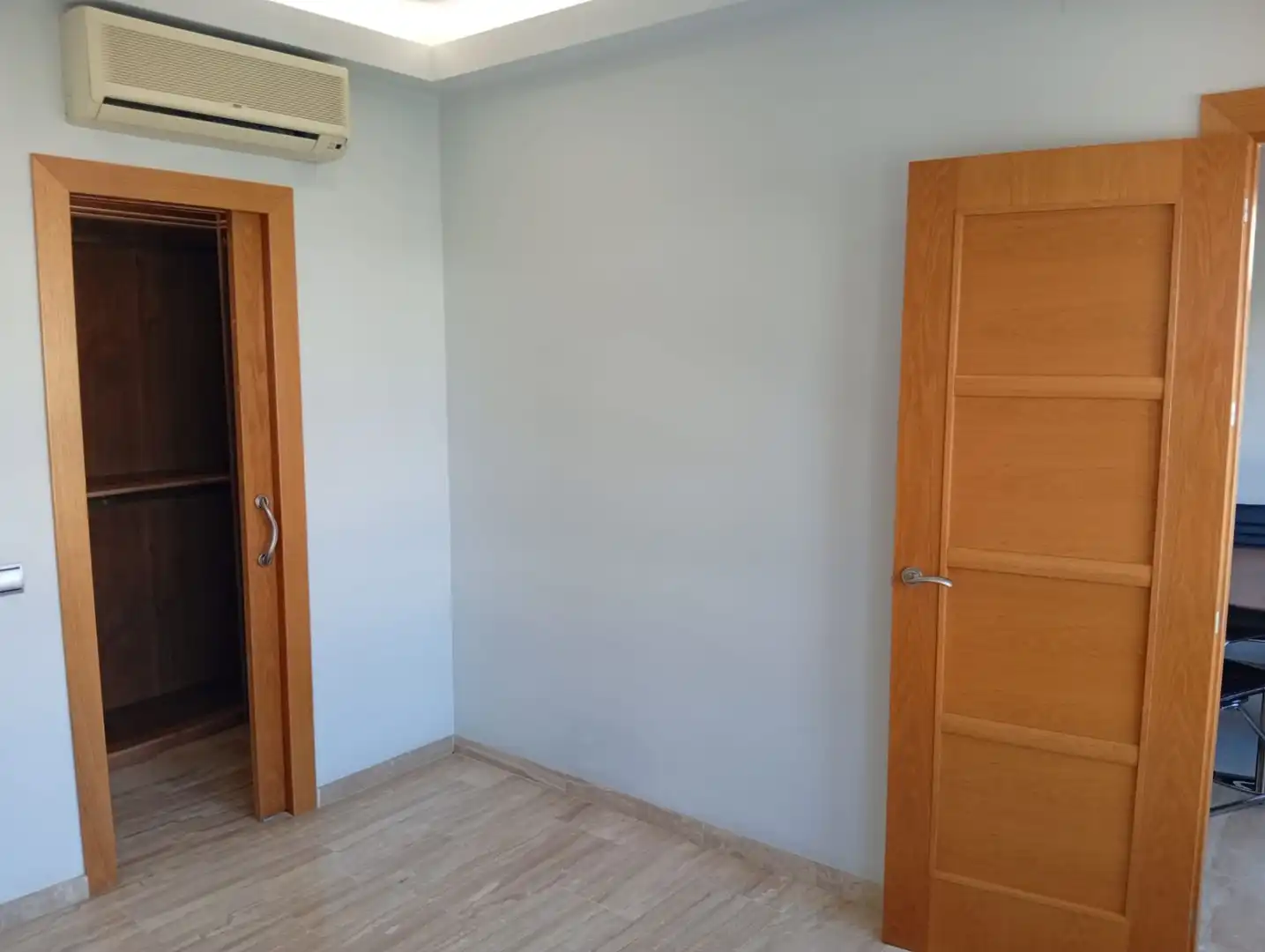 Bedroom of Flat for rent in Málaga  with Air Conditioner and Furnished