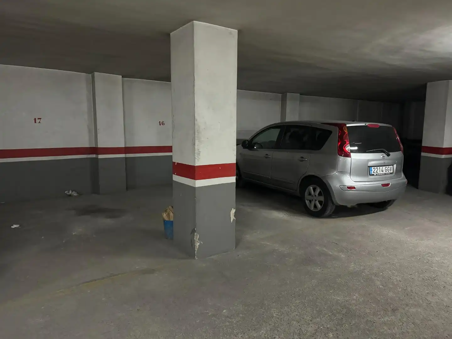 Einzelparkplatz zum Verkauf in Parque de la Bombilla, imagen 2