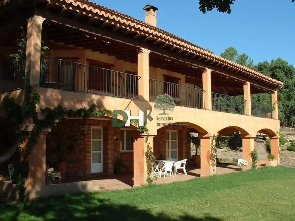 Chalet en venta en Moraleja