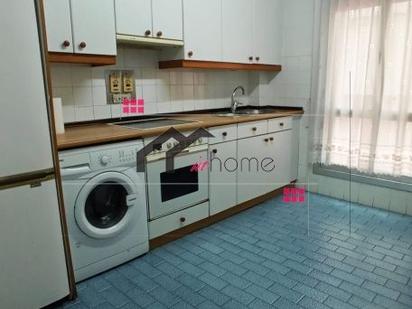 Kitchen of Flat for sale in Santurtzi 