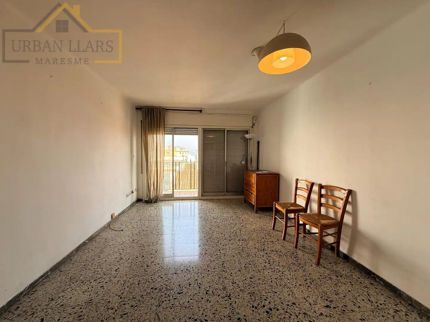 Schlafzimmer von Wohnung zum Verkauf in Mataró mit Balkon