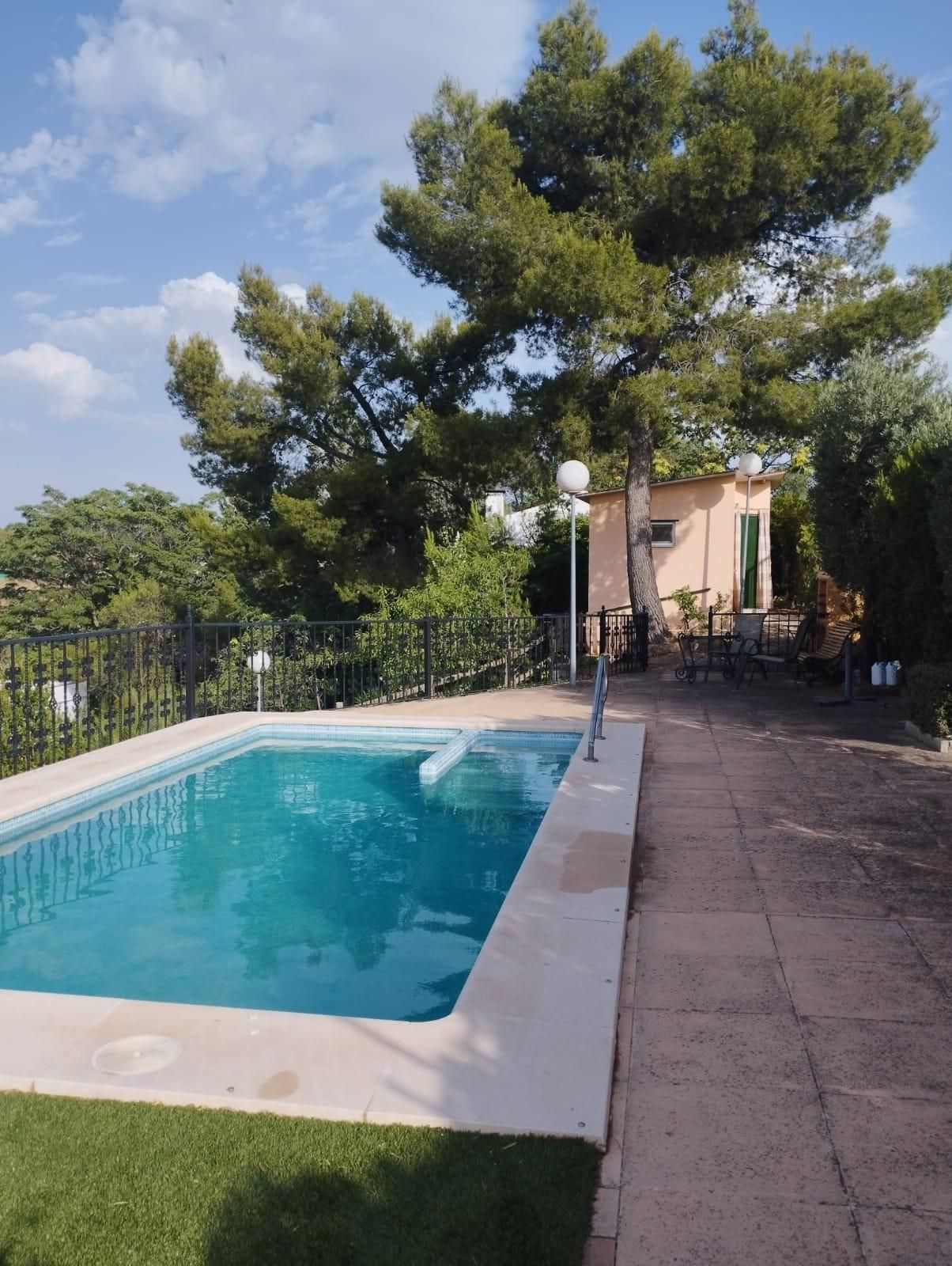 Swimming pool of House or chalet for sale in Valdepeñas  with Swimming Pool