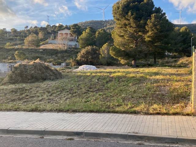 Terreno residencial en Venta en Avinguda Catalunya, 50 en Cabra del Camp