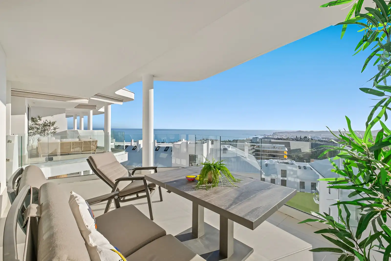 Apartamento con piscina en venta en El Higuerón